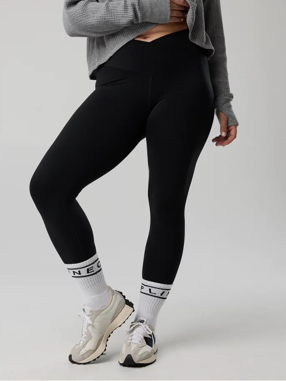 2 Pack Aerie Offline Real Me 7/8 Hi-Rise Black Crossover Leggings, size L
